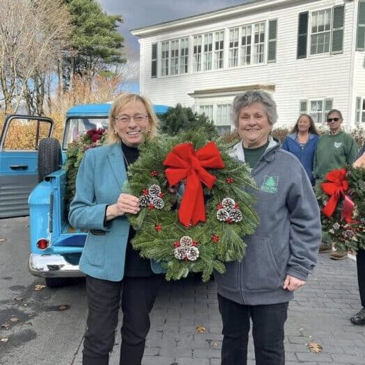 govMills_wreath